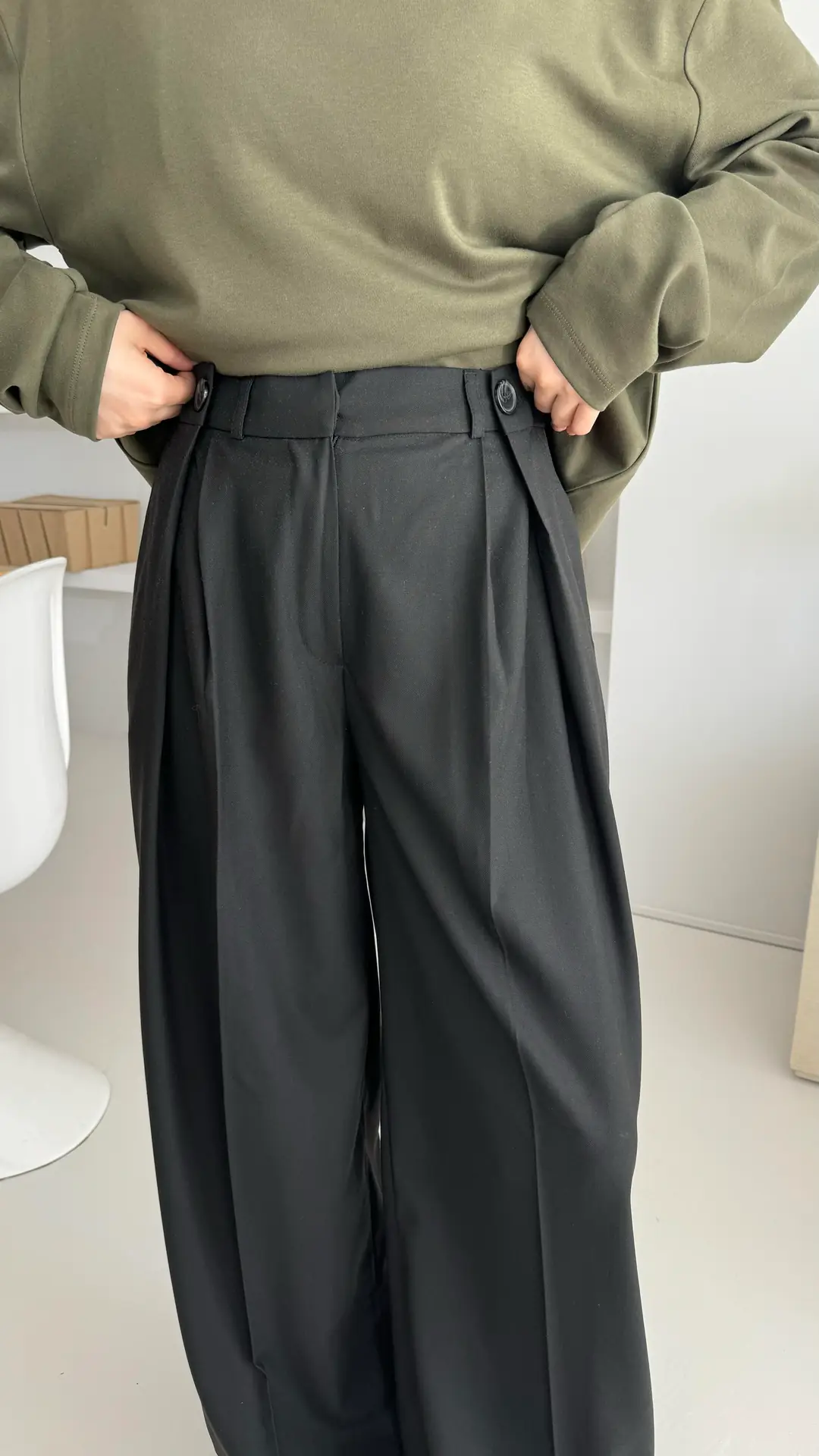 Siyah Bel Detay Palazzo Pantolon - Görsel 2