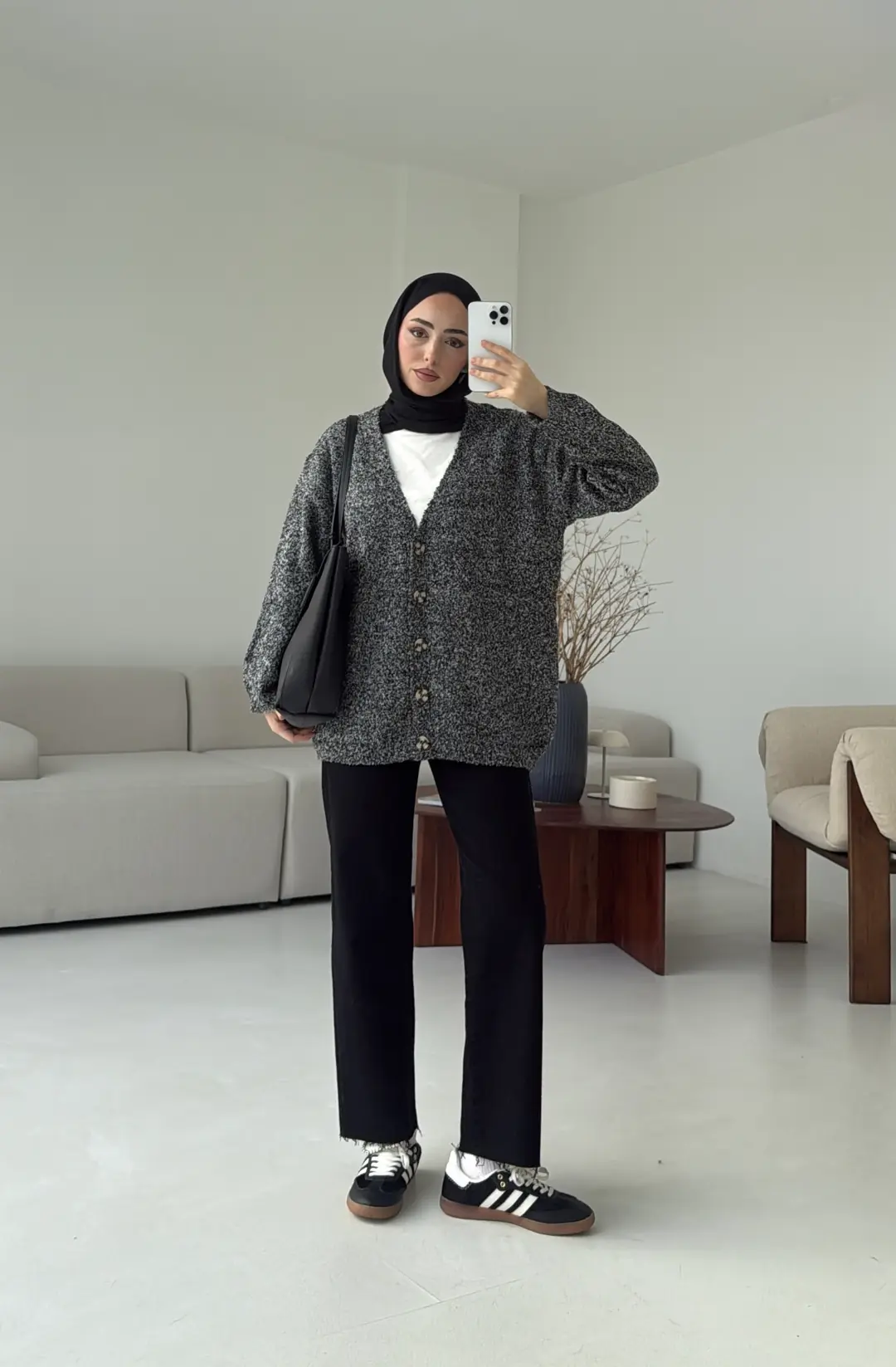 Siyah Benekli Hırka