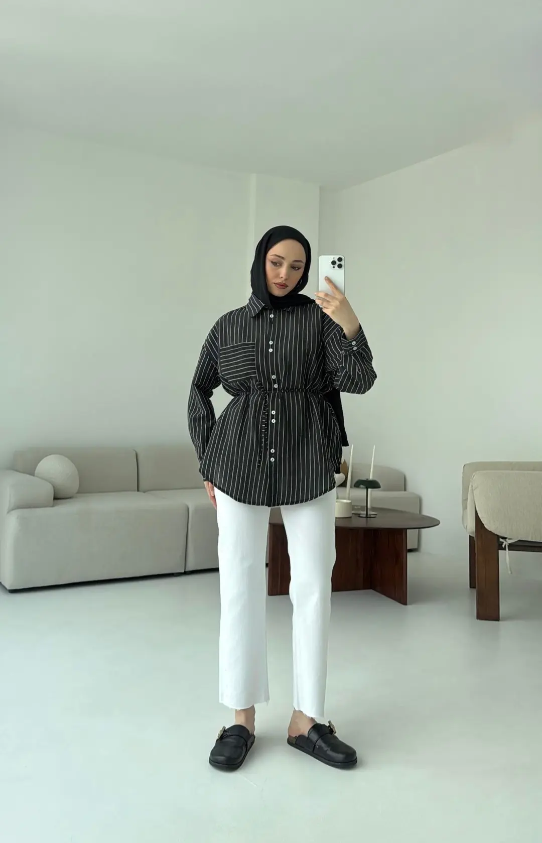 Siyah Çizgili Bağlamalı Gömlek - Görsel 3