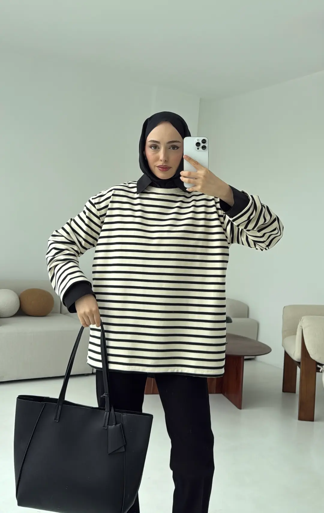 Siyah Çizgili Sweat - Görsel 6