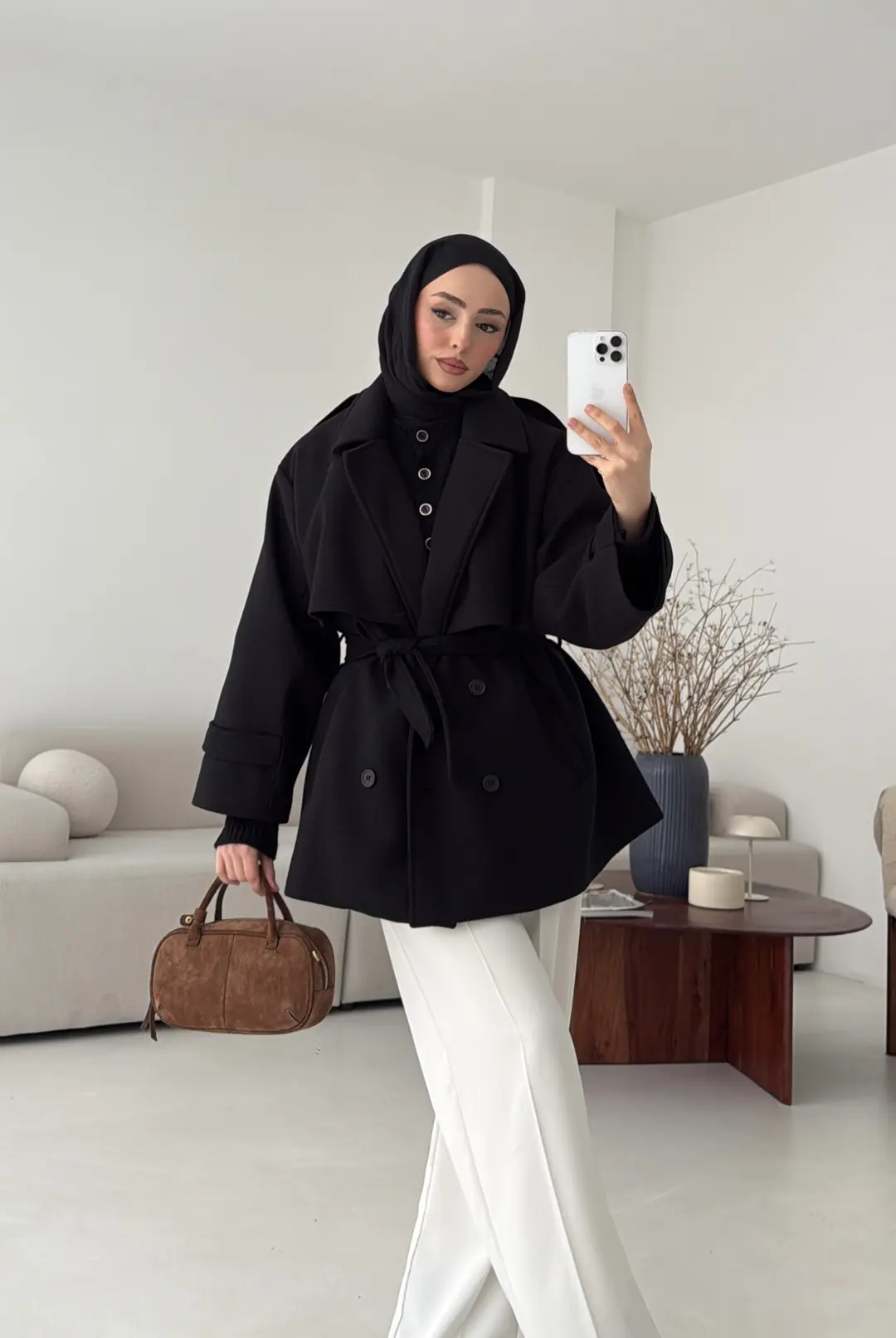 Siyah Düğmeli Kol Manşetli Kaşe Kaban - Görsel 10