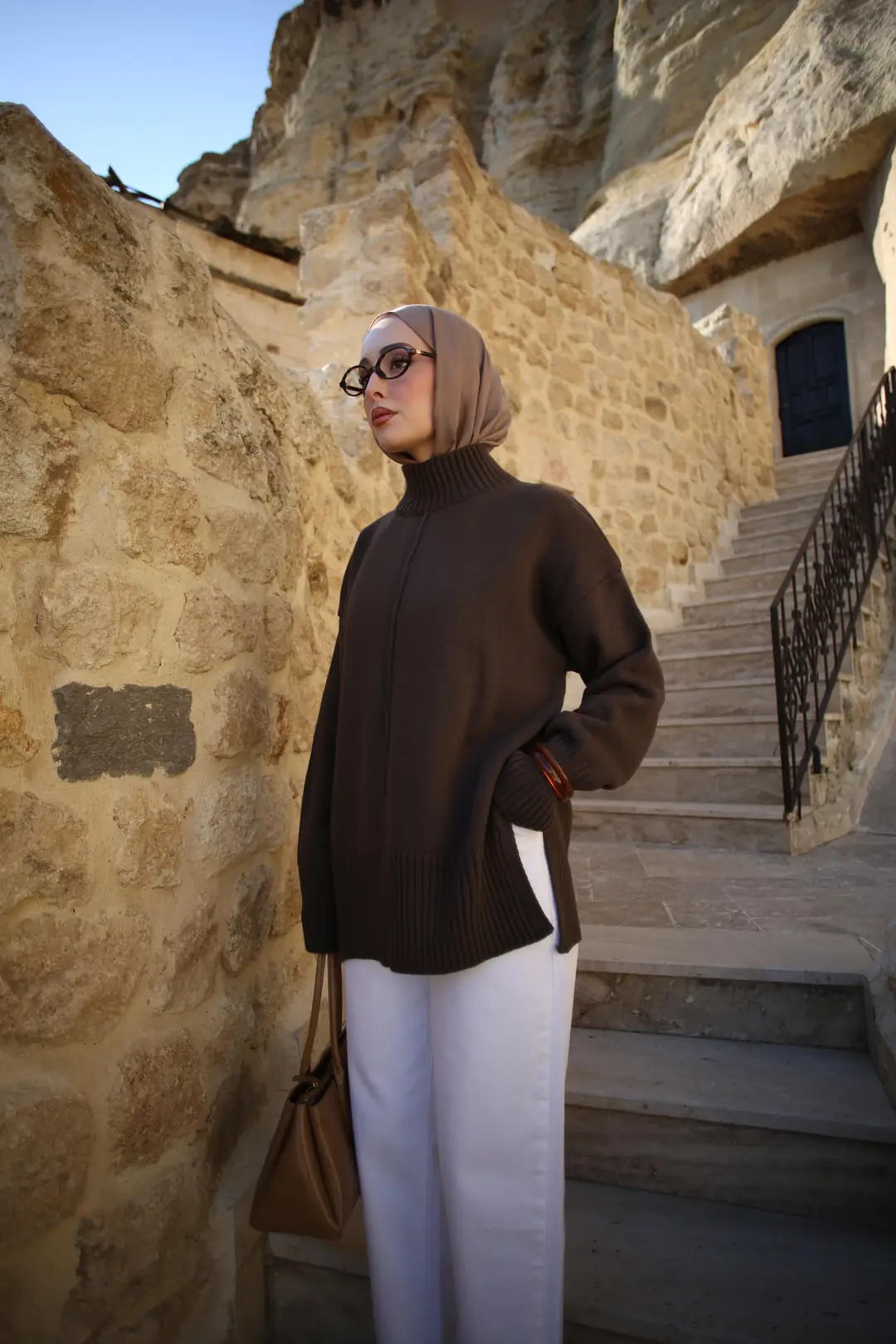 Tek Yaka Triko Kazak Kahve - Görsel 4