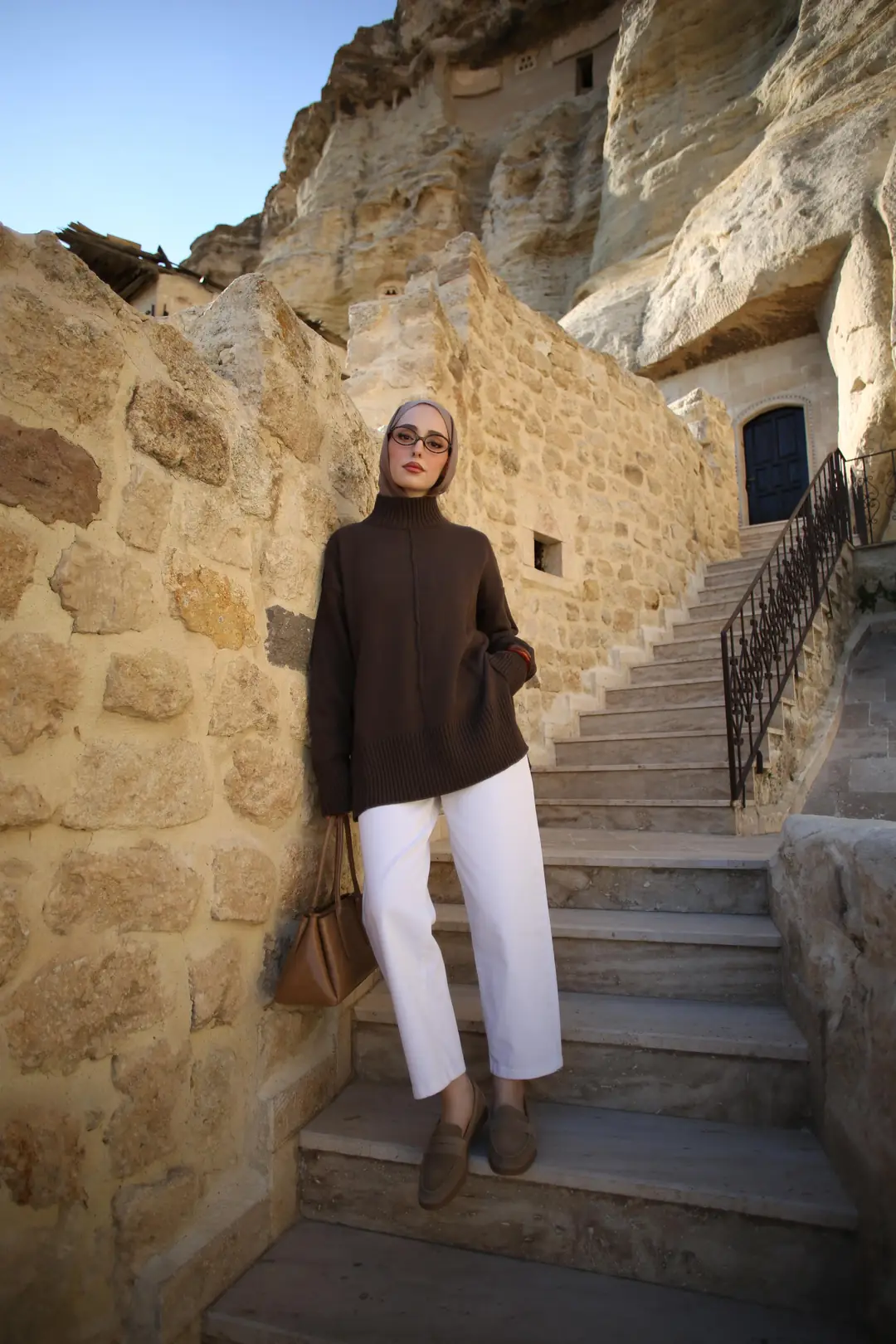 Tek Yaka Triko Kazak Kahve - Görsel 5