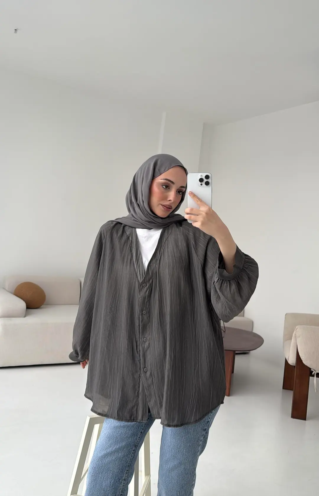 V Yaka Dökümlü Gömlek Antrasit