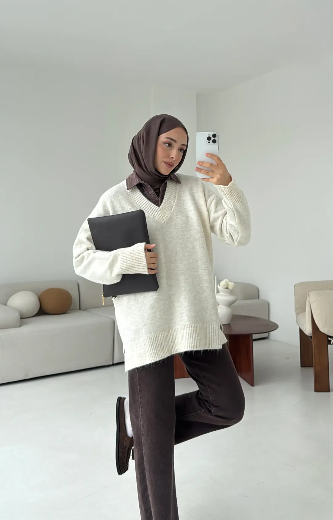 V yaka Kazak Bej - Görsel 2