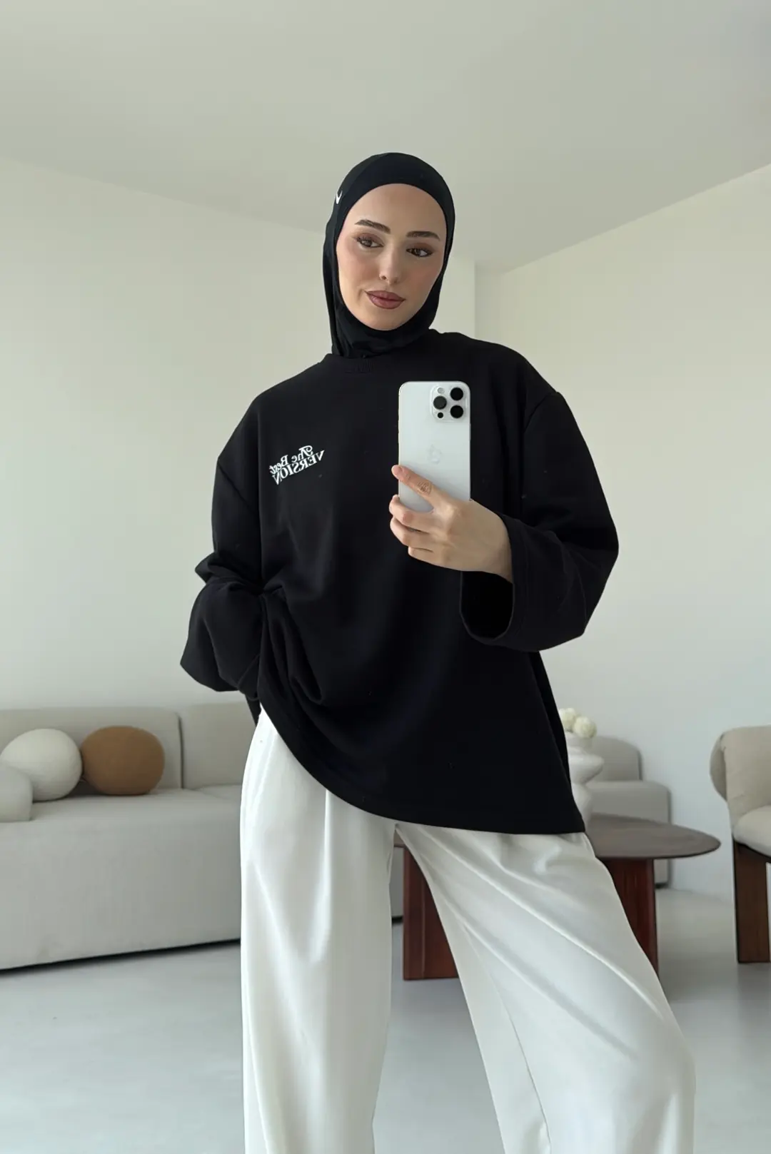 Version Baskılı Sweatshirt Siyah - Görsel 5