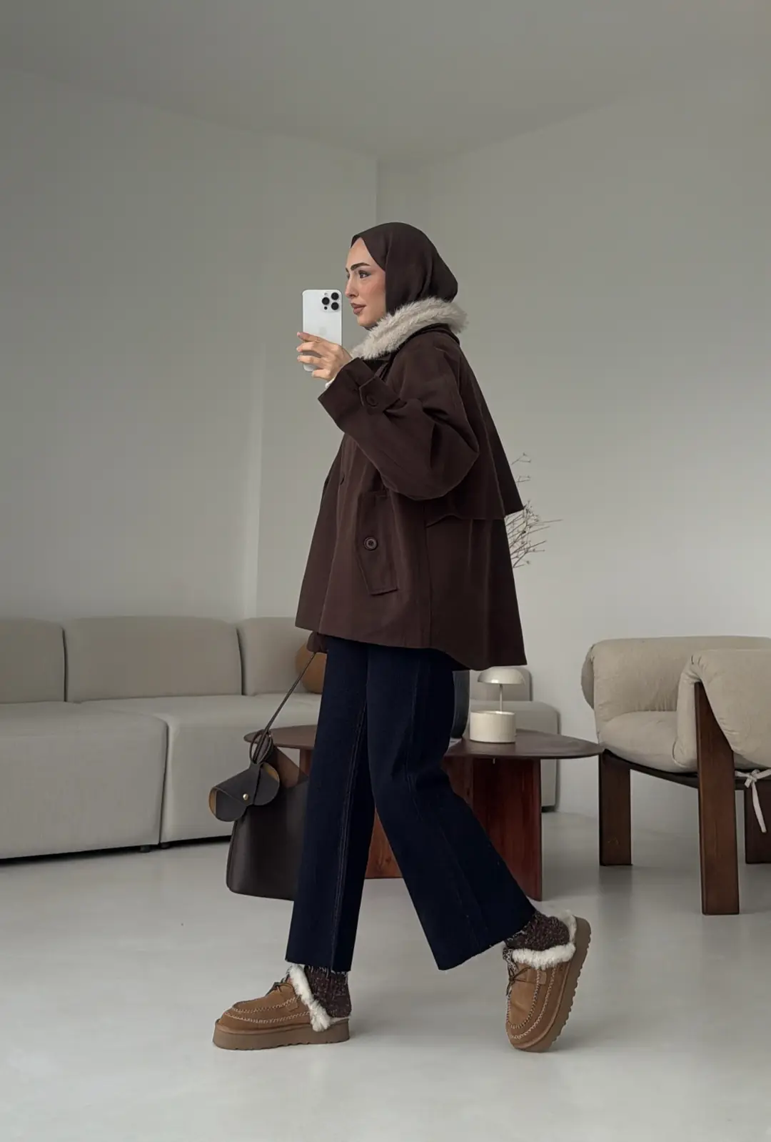 Yakası Kürk Detay Gabardin Ceket - Görsel 8