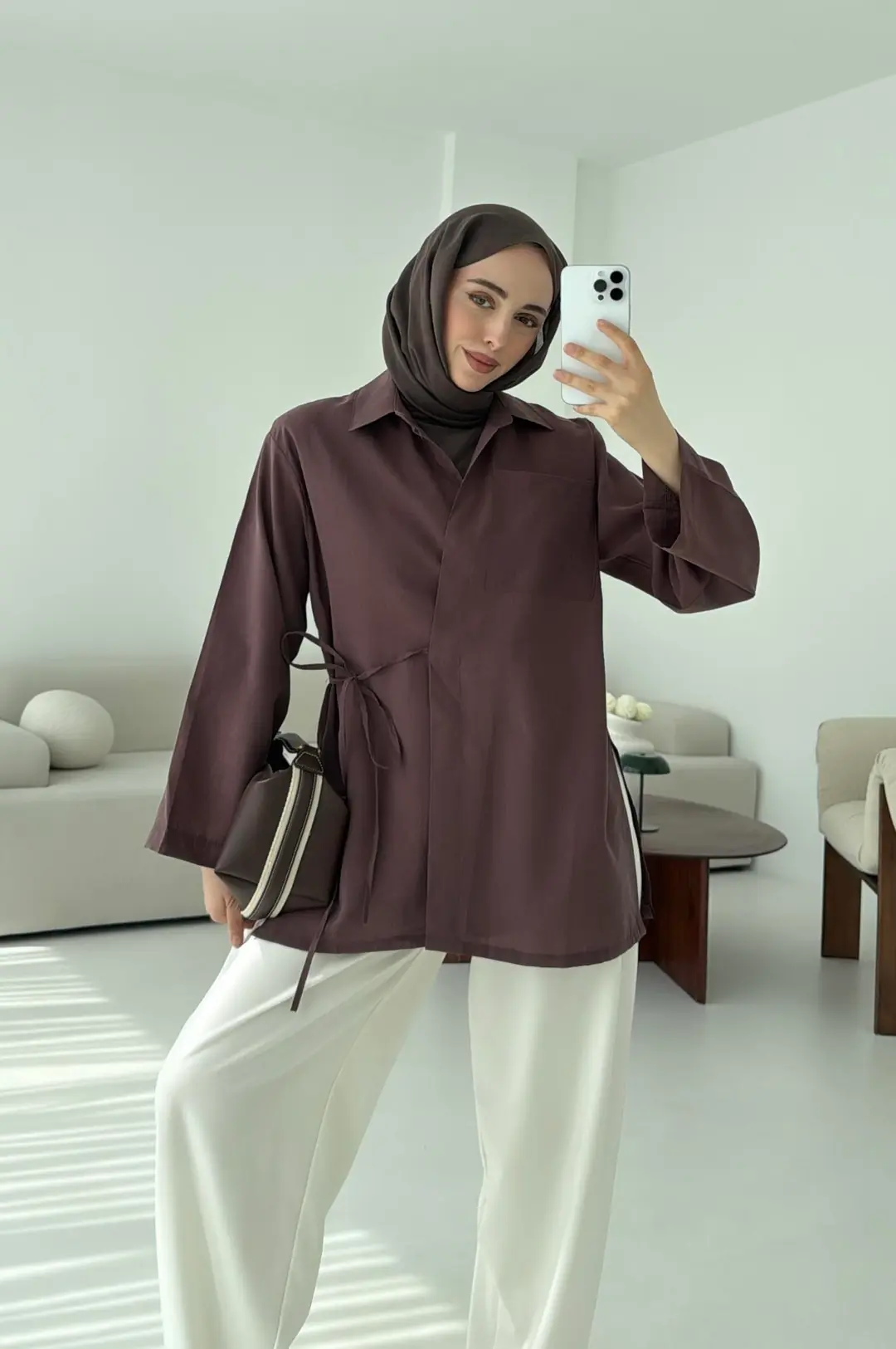 Yanı Yırtmaçlı Gömlek Kahve - Görsel 3