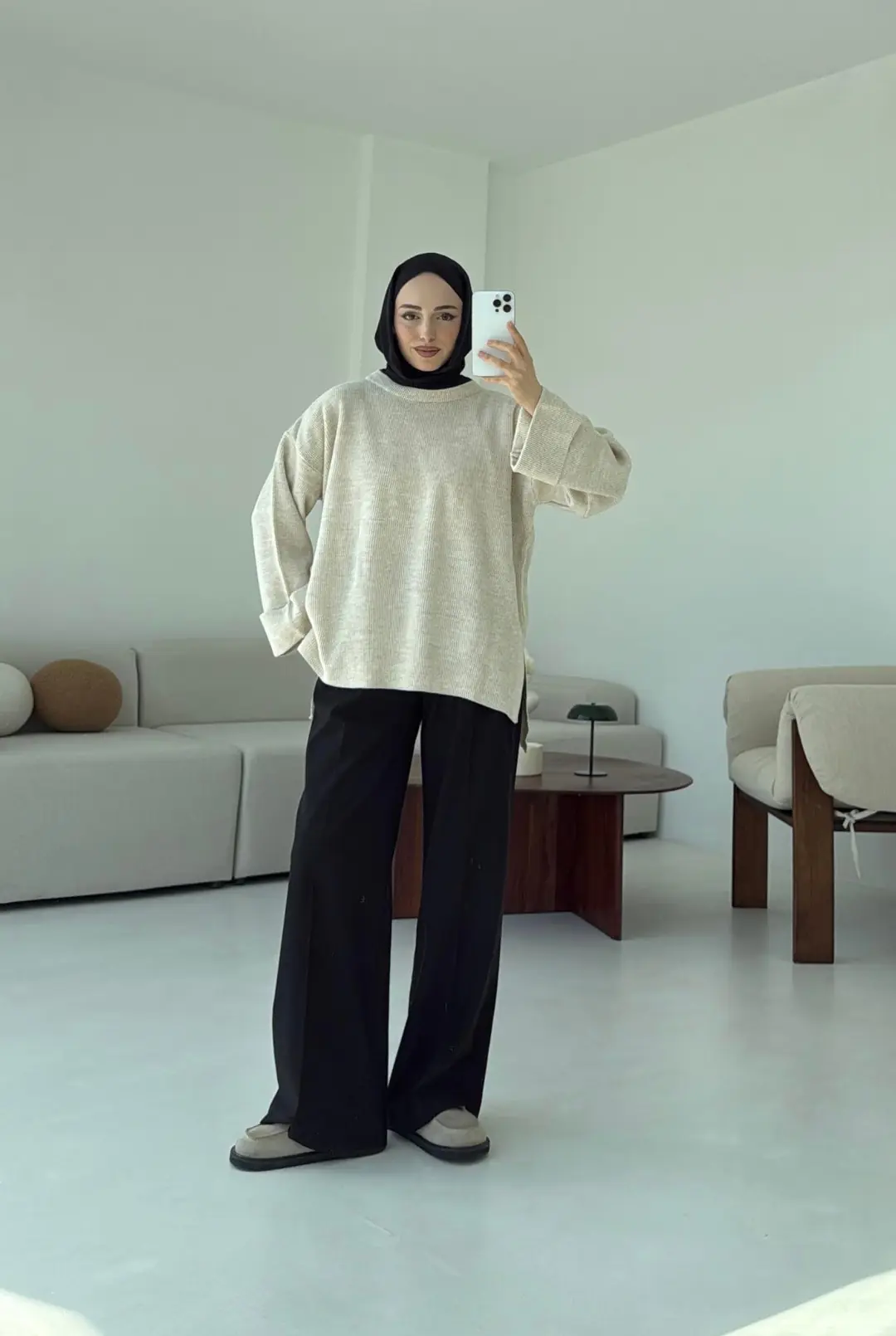 Yanı Yırtmaçlı Triko Kazak Bej - Görsel 8