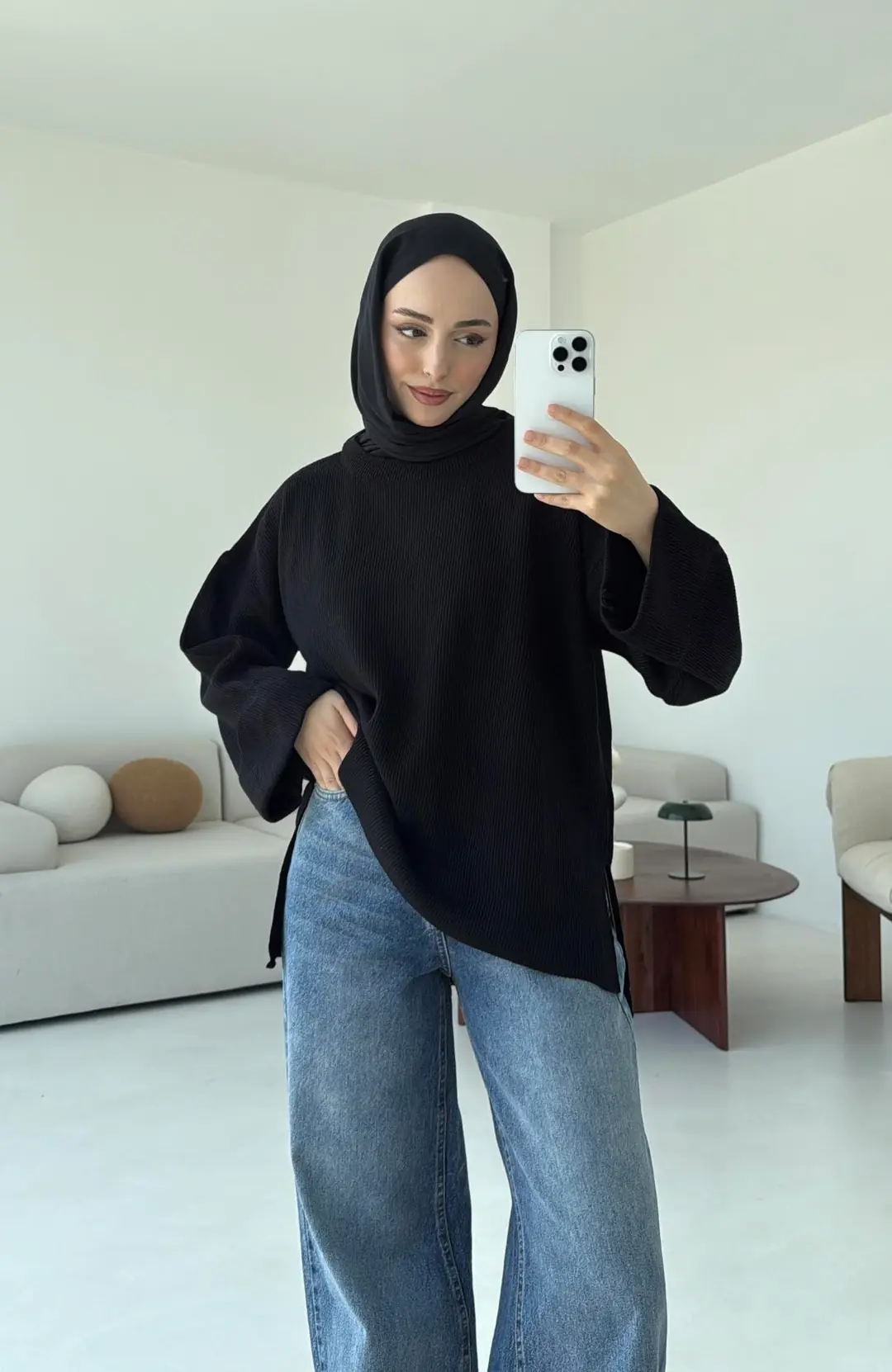 Yanı Yırtmaçlı Triko Kazak Siyah