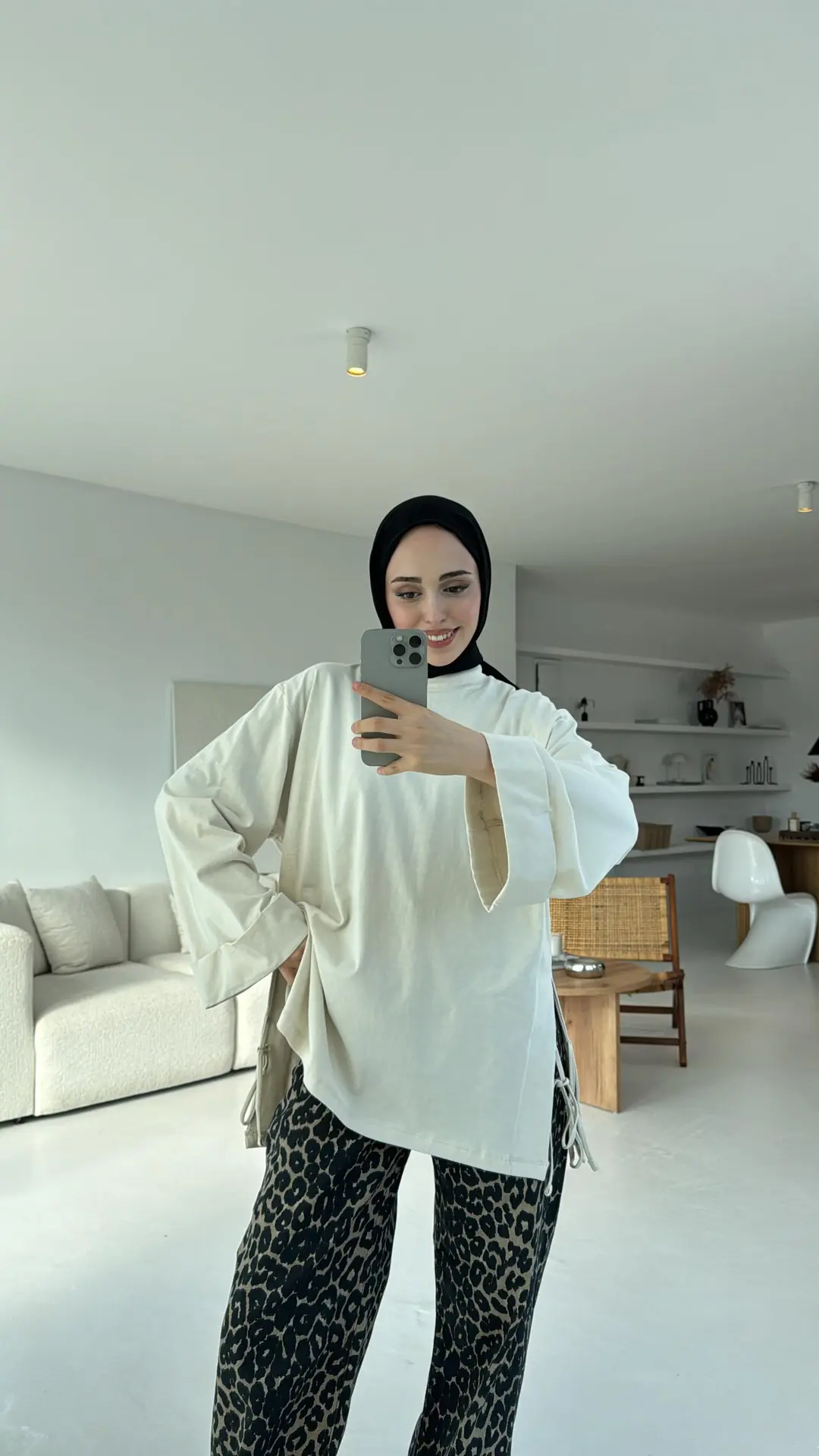 Yanları Bağlamalı Geniş Kol Sweatshirt Taş - Görsel 2