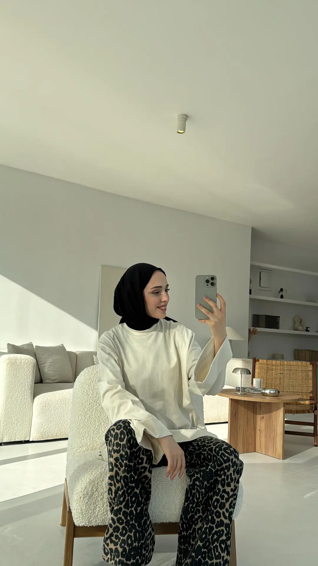 Yanları Bağlamalı Geniş Kol Sweatshirt Taş - Görsel 4