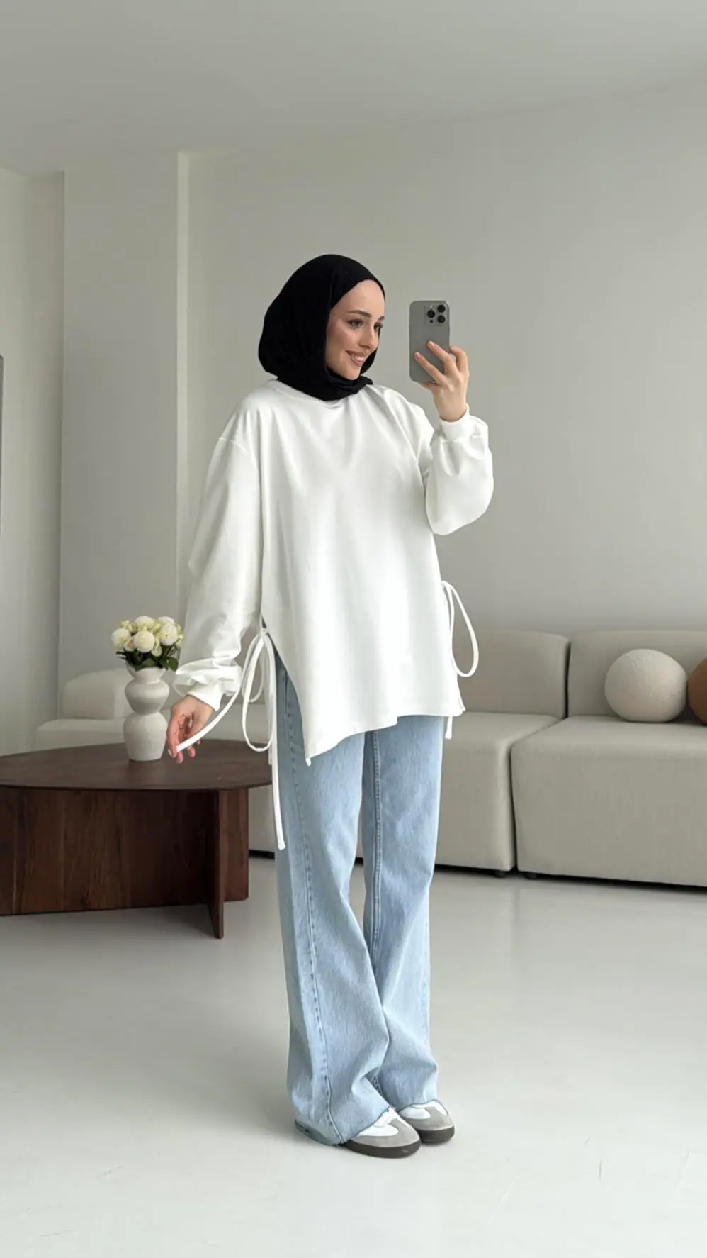 Yanları Bağlamalı Yazlık Sweatshirt Beyaz - Görsel 2