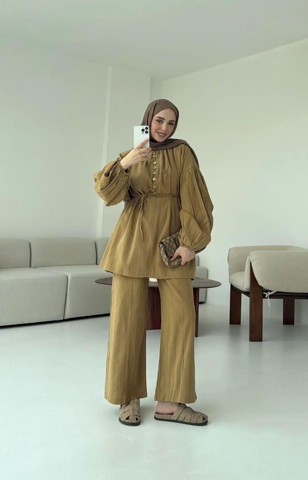 Yarım Düğme Detaylı Takım Hardal - Görsel 7