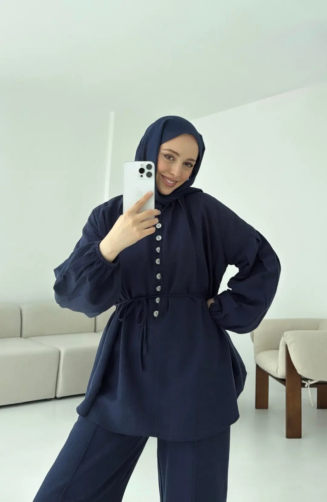 Yarım Düğme Detaylı Takım Lacivert - Görsel 3