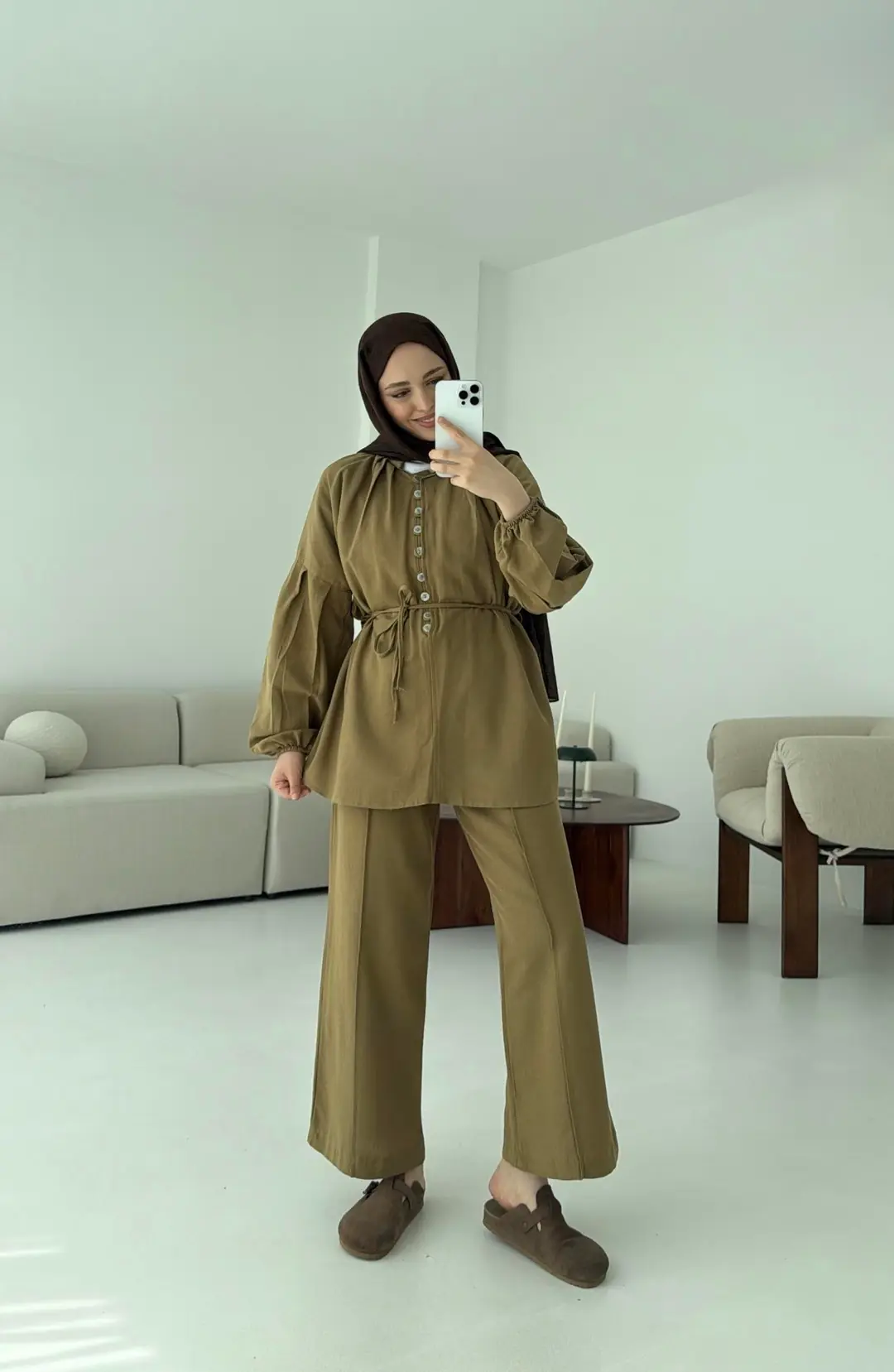 Yarım Düğme Detaylı Takım Olive - Görsel 2