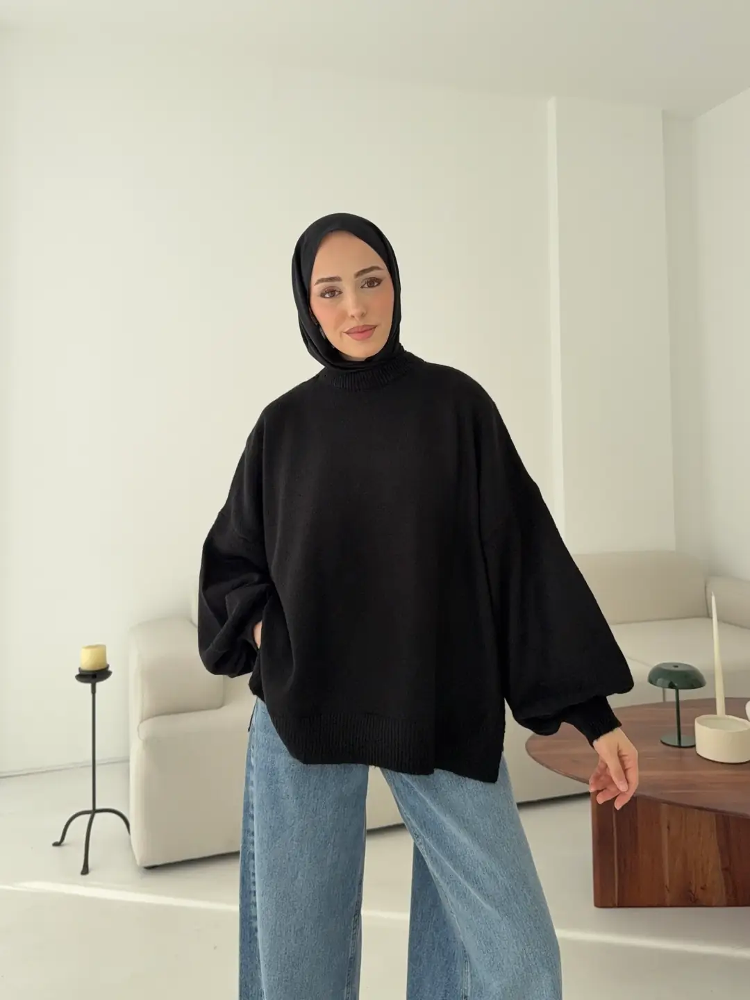 Yırtmaç Detay Balon Kol Kazak Siyah - Görsel 5