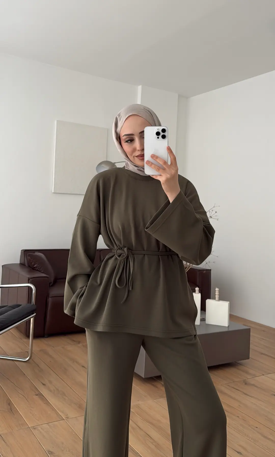 Yırtmaç Detay Takım Mevsimlik Takım Haki - Görsel 6