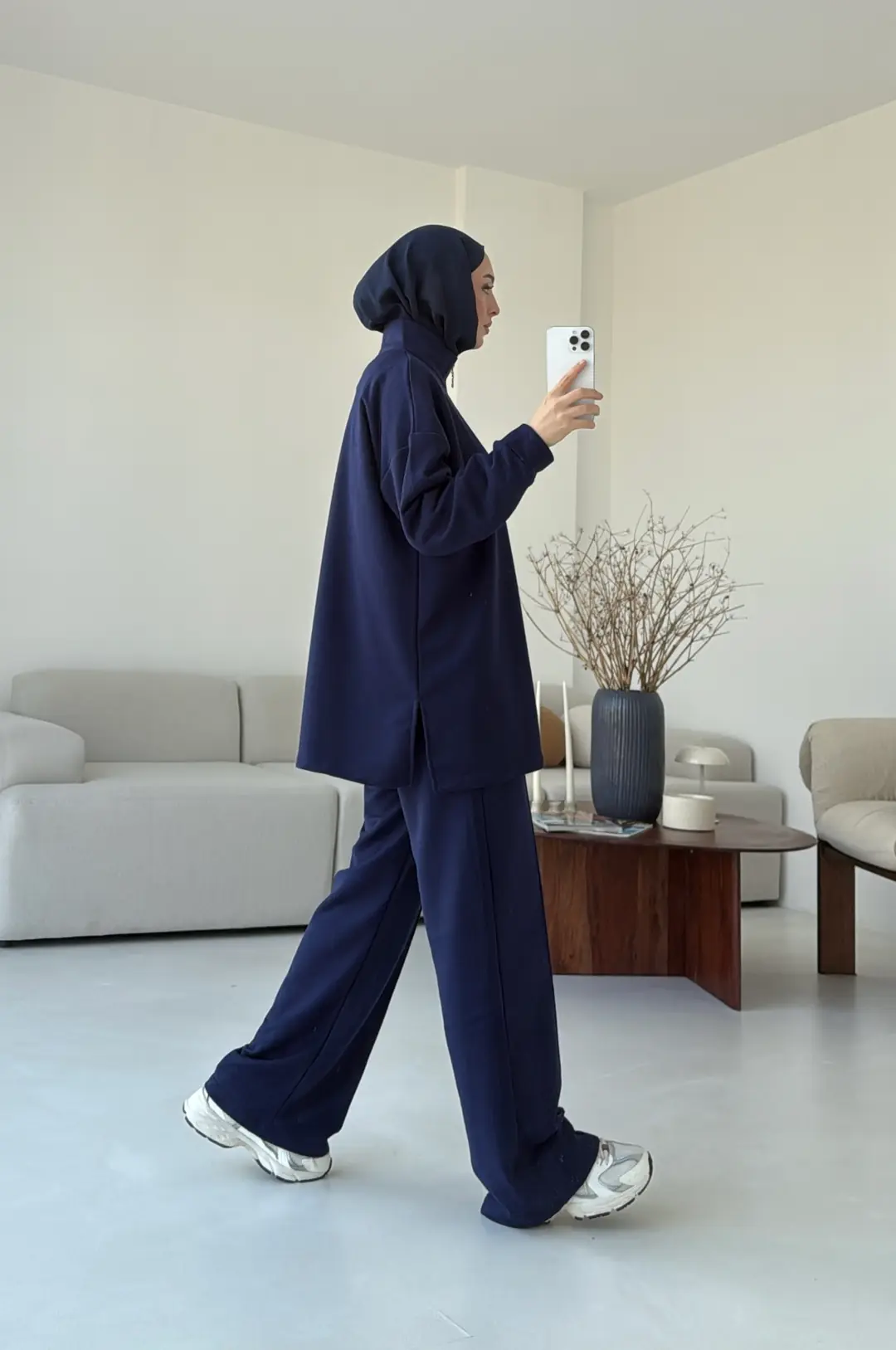 Yüksek Yaka Fermuarlı Takım Lacivert - Görsel 3